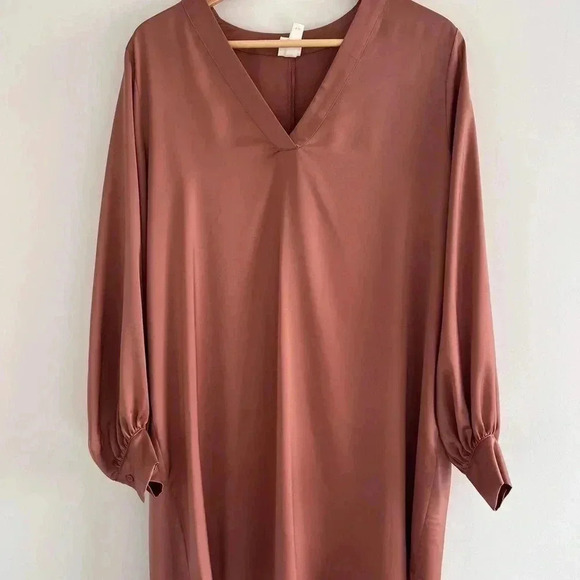 H&M Women’s Satin tunic Old rose color - Picture 2 of 11